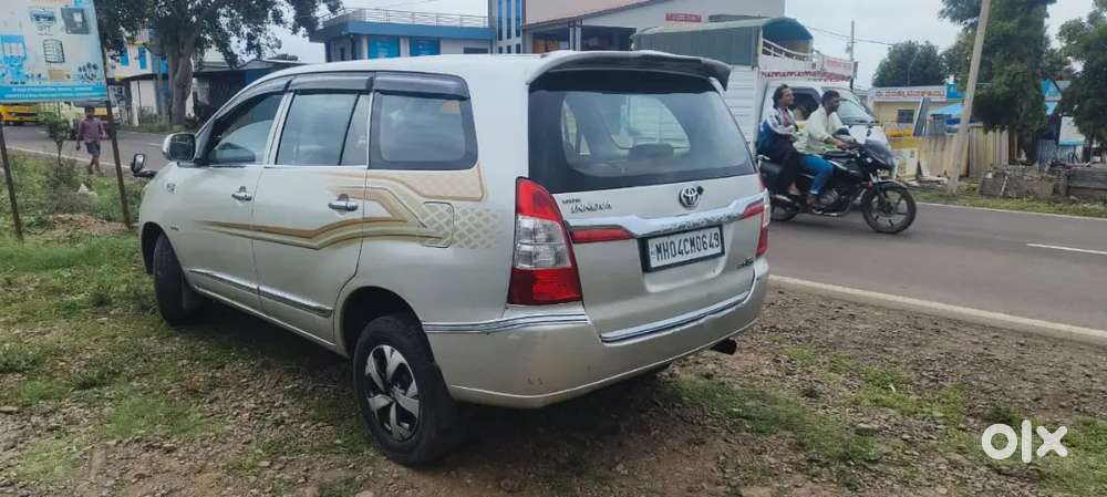 Toyota Innova For Sale