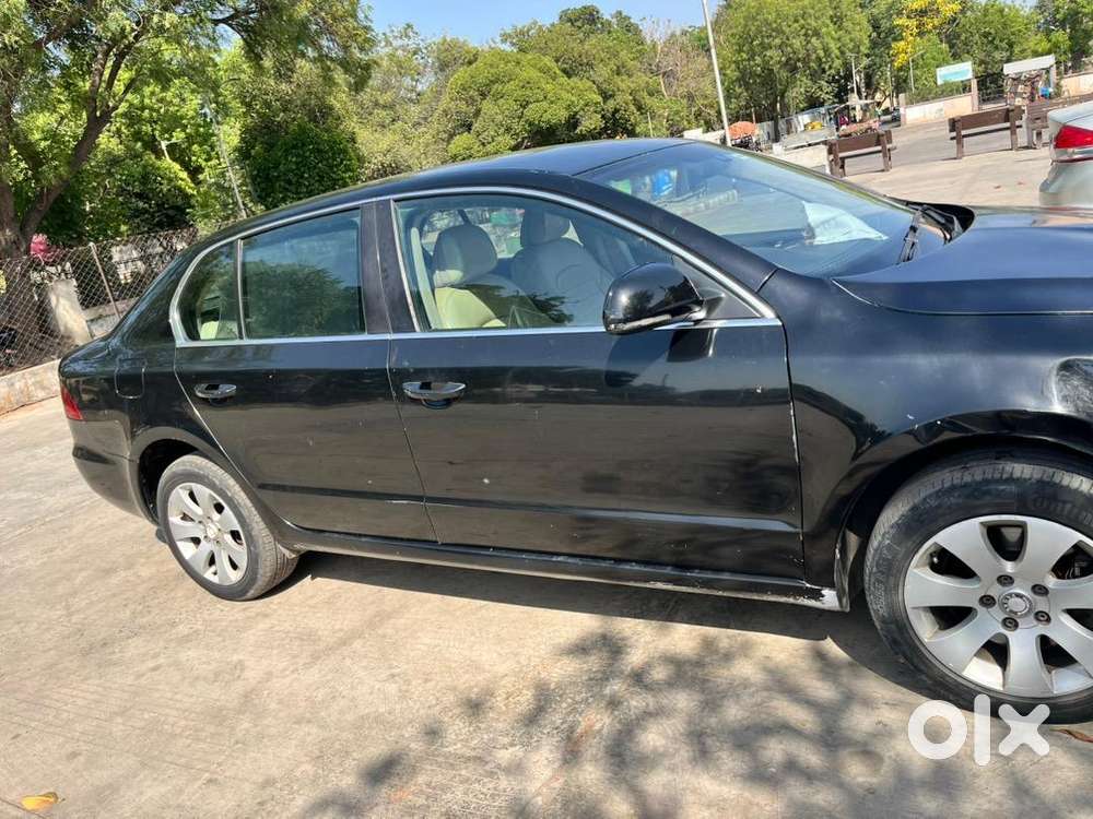 Skoda Superb 2011 Diesel Well Maintained