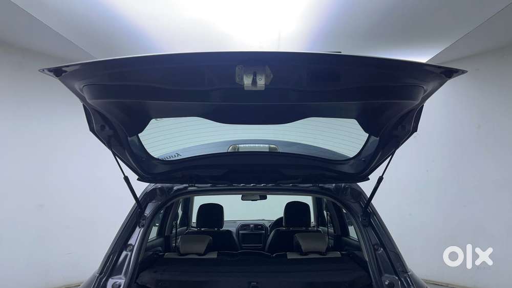 Maruti Suzuki Vitara Brezza 1.5 Zxi Plus, 2022, Petrol