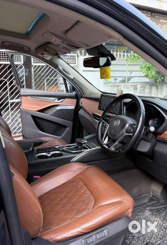 Mg Car Automatic 2021 Well Maintained And Only Showroom Service