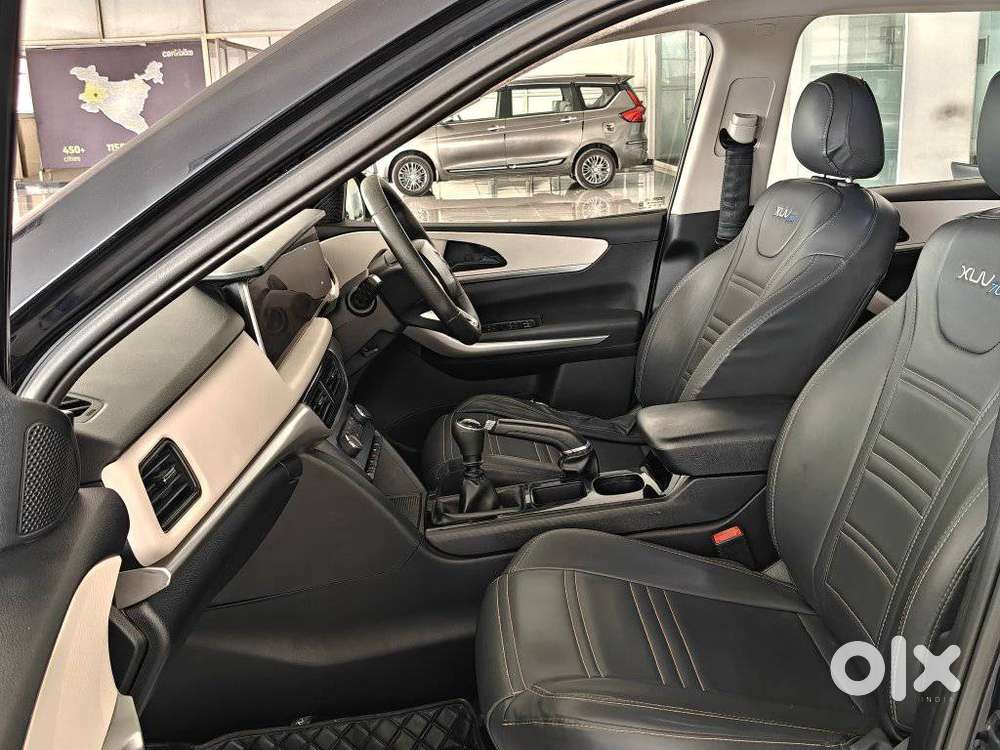 Mahindra Xuv700 2.2 Ax 3 Diesel Mt 5 Str, 2022, Diesel