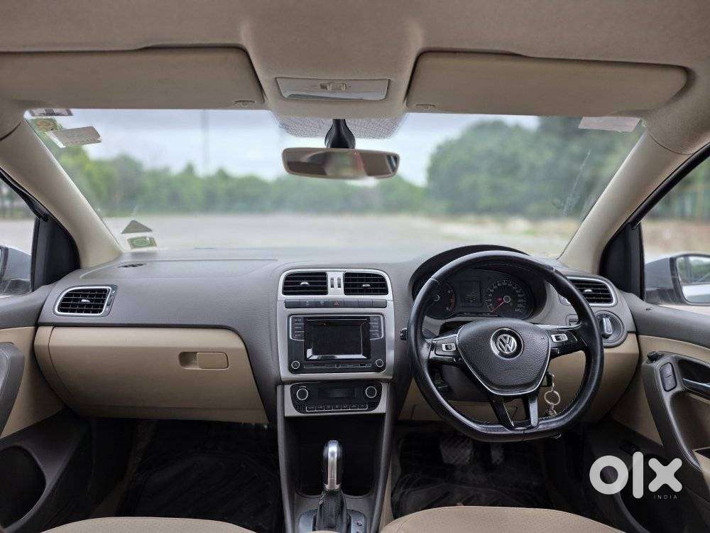 Volkswagen Vento Petrol Highline At, 2016, Petrol