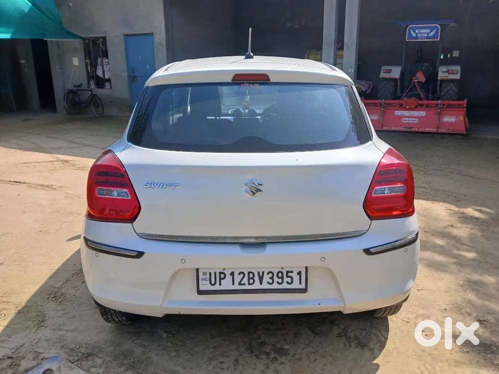 Maruti Suzuki Swift Vxi 2024