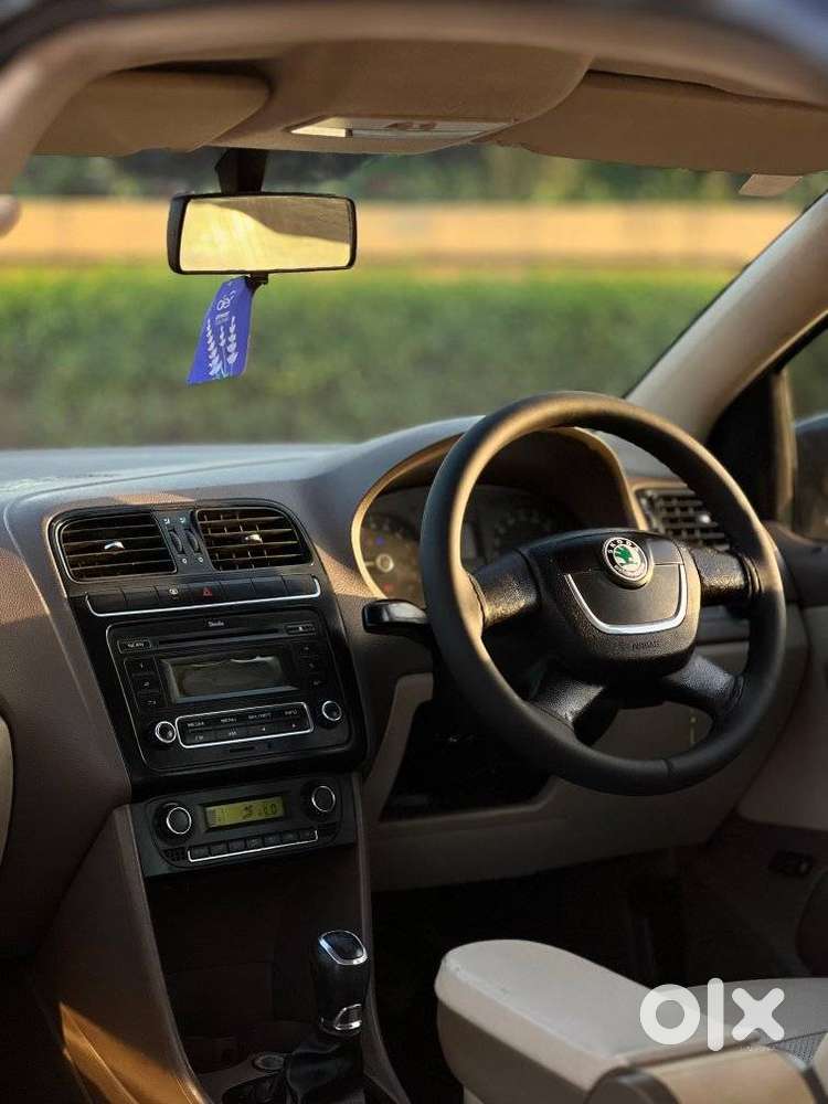 Skoda Rapid 1.5 Tdi Cr Elegance Plus, 2012, Diesel