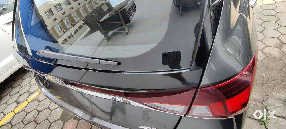 Hyundai I20 Asta (o) 1.2 Mt, 2023, Petrol