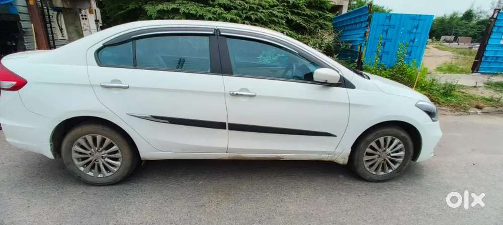 Neatly Maintend Car With Cng@petrol And Cng Gives 30 Km Millage