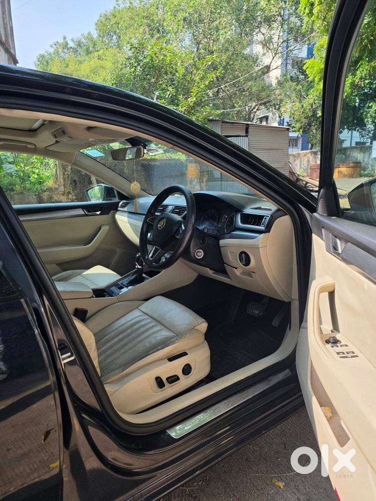 Skoda Superb Style 1.8 Tsi At, 2016, Petrol