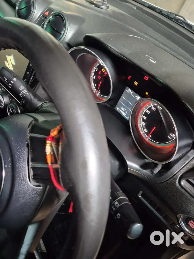 Maruti Suzuki Swift 2024 Petrol 70000 Km Driven