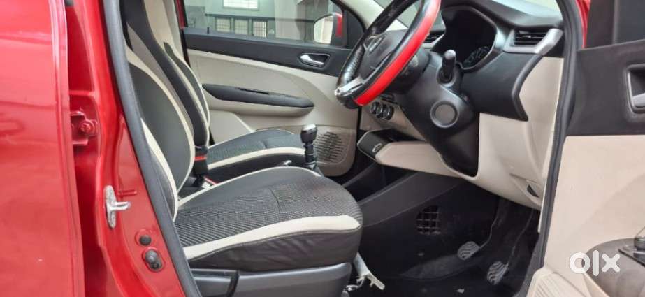Renault Triber Rxz, 2020, Petrol