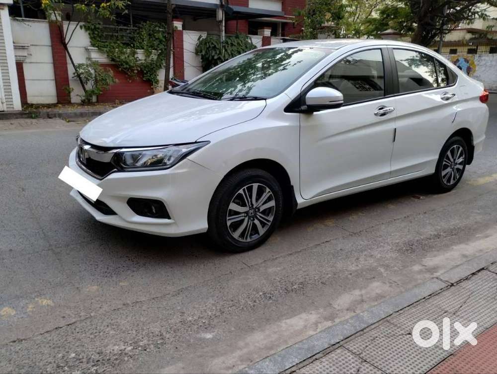 Honda City I-vtec V, 2022, Petrol