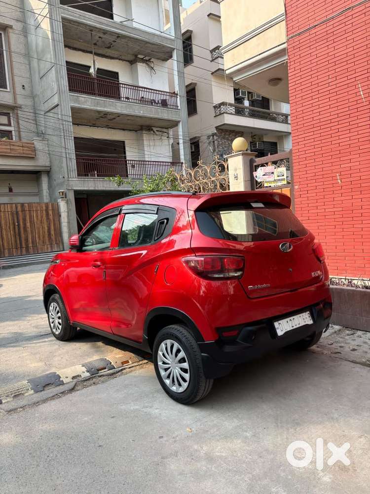 Mahindra Kuv 100 2016