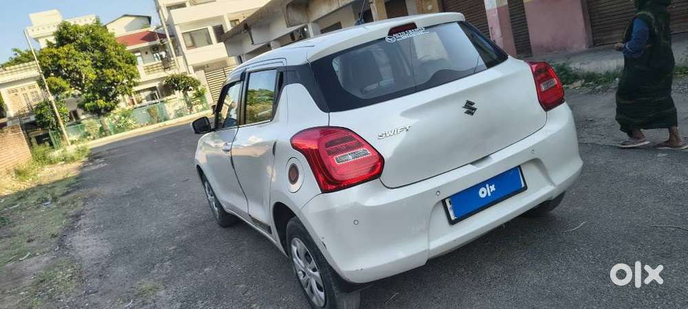 Maruti Suzuki Swift Vvt Vxi, 2022, Petrol