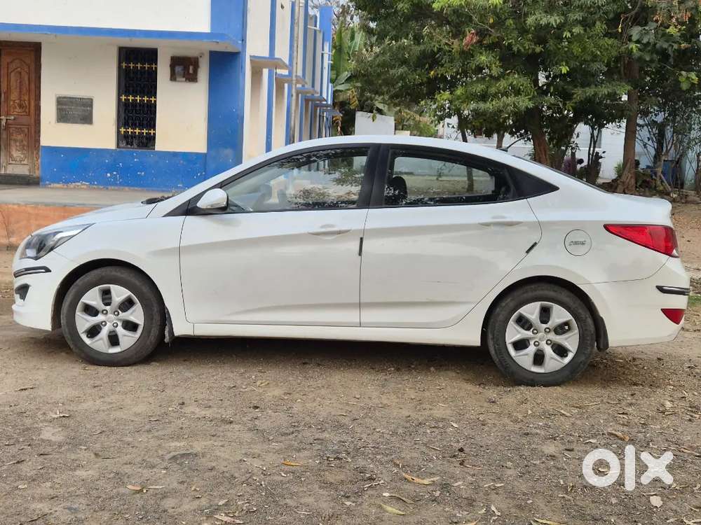 Hyundai Verna Fluidic 2017 Manual 79000 Km