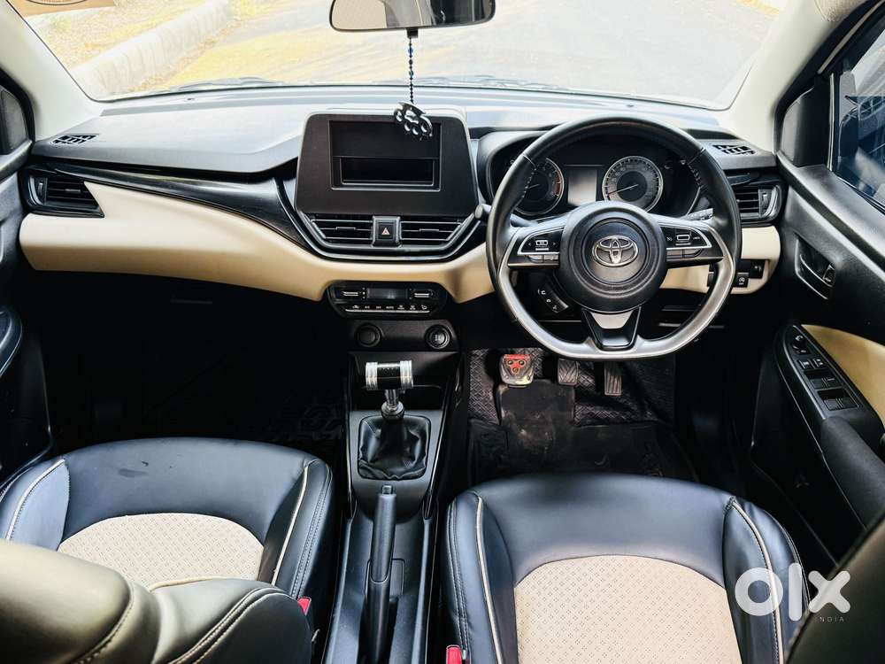 Toyota Glanza 1.2 E, 2023, Petrol