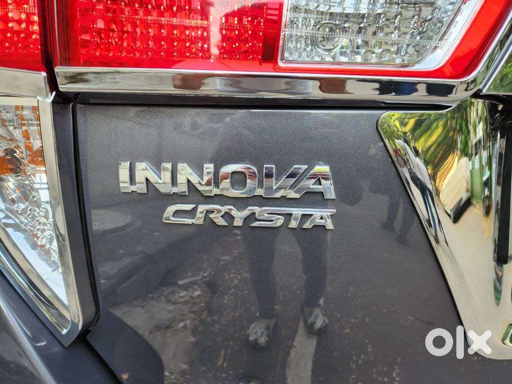 Toyota Innova Crysta