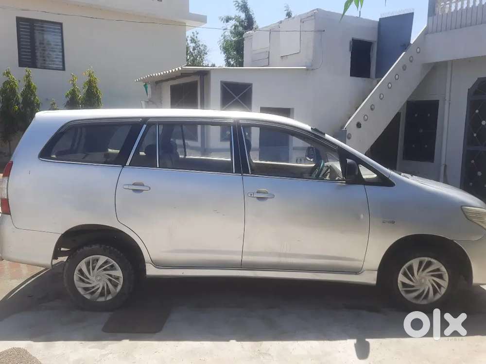 Innova Car Passing 2027tk