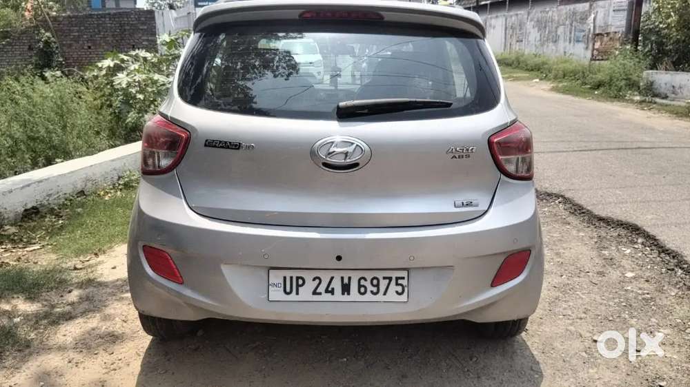 Car Bahut Acchi Hai Aur Esme Koi Kaam Karne Ki Jarurat Nahi Hai Best