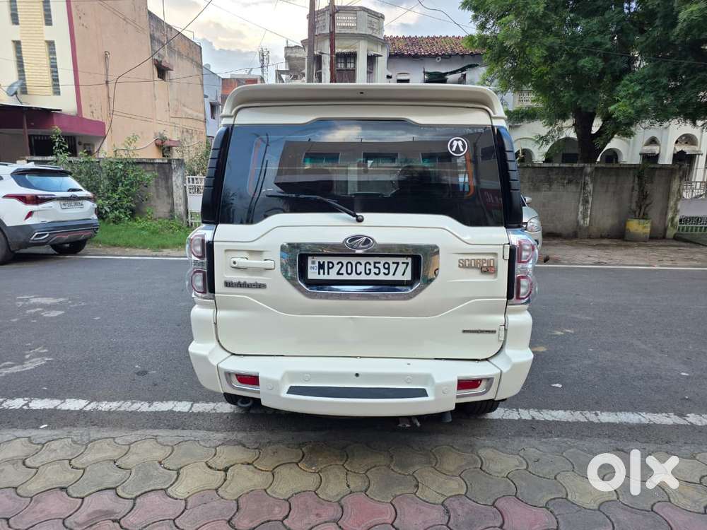Mahindra Scorpio S10 4wd, 2016, Diesel