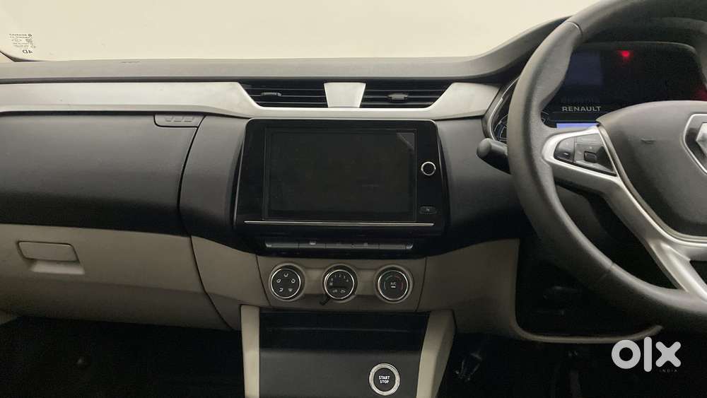 Renault Triber Rxz, 2022, Petrol