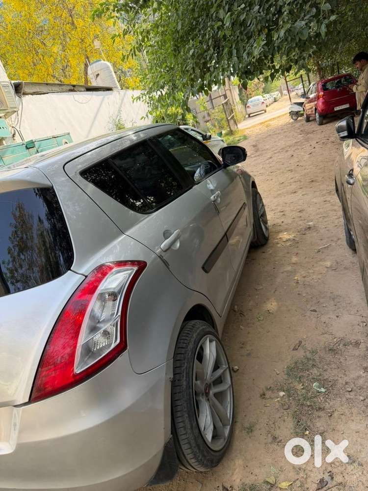 Maruti Suzuki Swift 2015 Petrol 62600 Km Driven