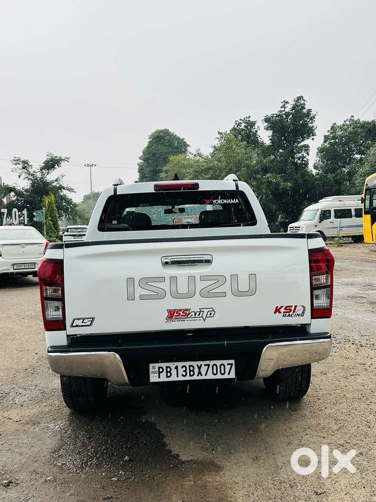 Isuzu D-max V-cross 4x4, 2020, Diesel