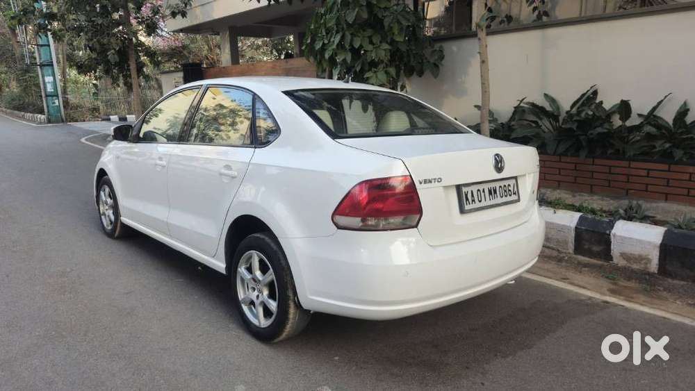 Volkswagen Vento 1.5 Tdi Highline Plus At, 2015, Diesel