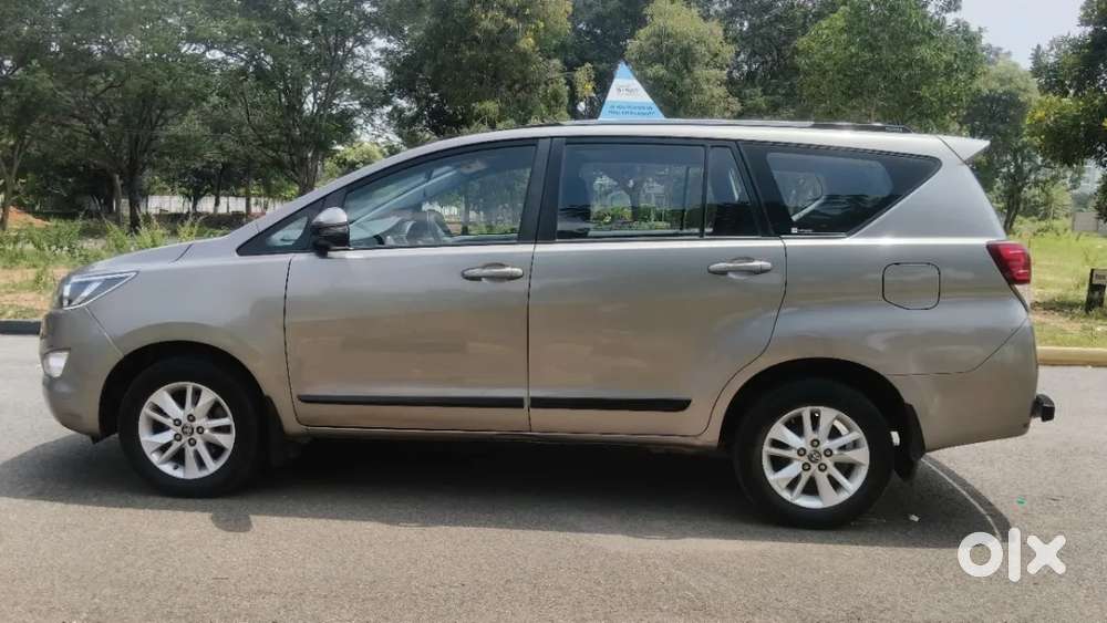 Toyota Innova Crysta 2.8 Gx At 7 Str, 2017, Diesel