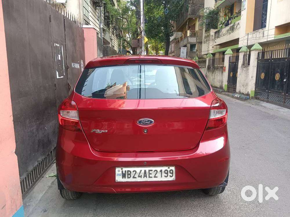 Ford Figo 1.2p Titanium Mt, 2015, Petrol