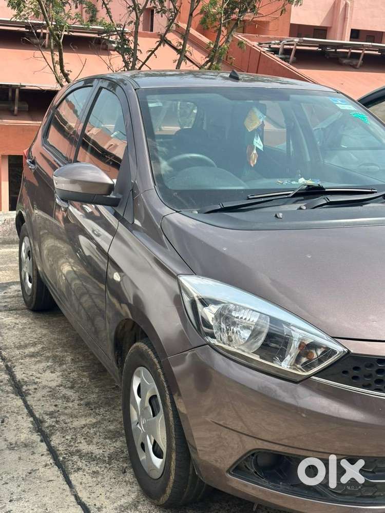 Lady Doctor Owned Tiago Mint Condition