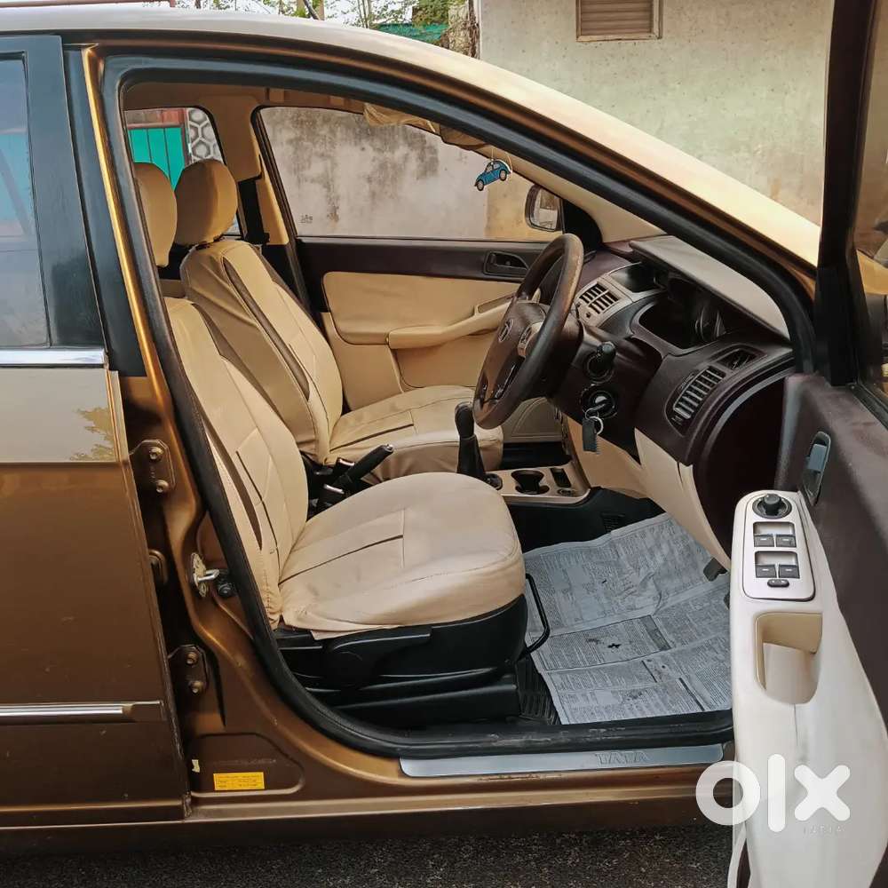 Tata Manza Elan 2011 Petrol Top.