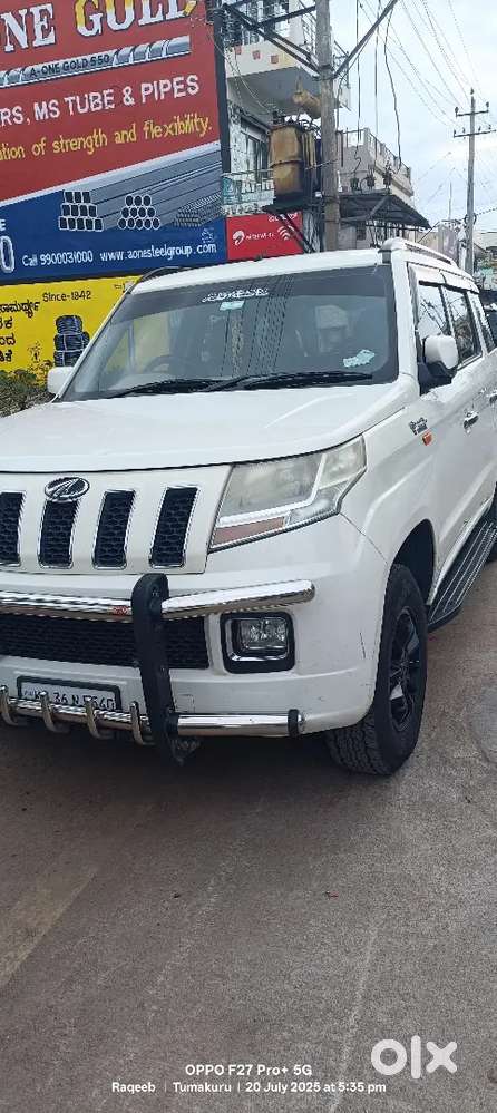 Mahindra Tuv 300 2016