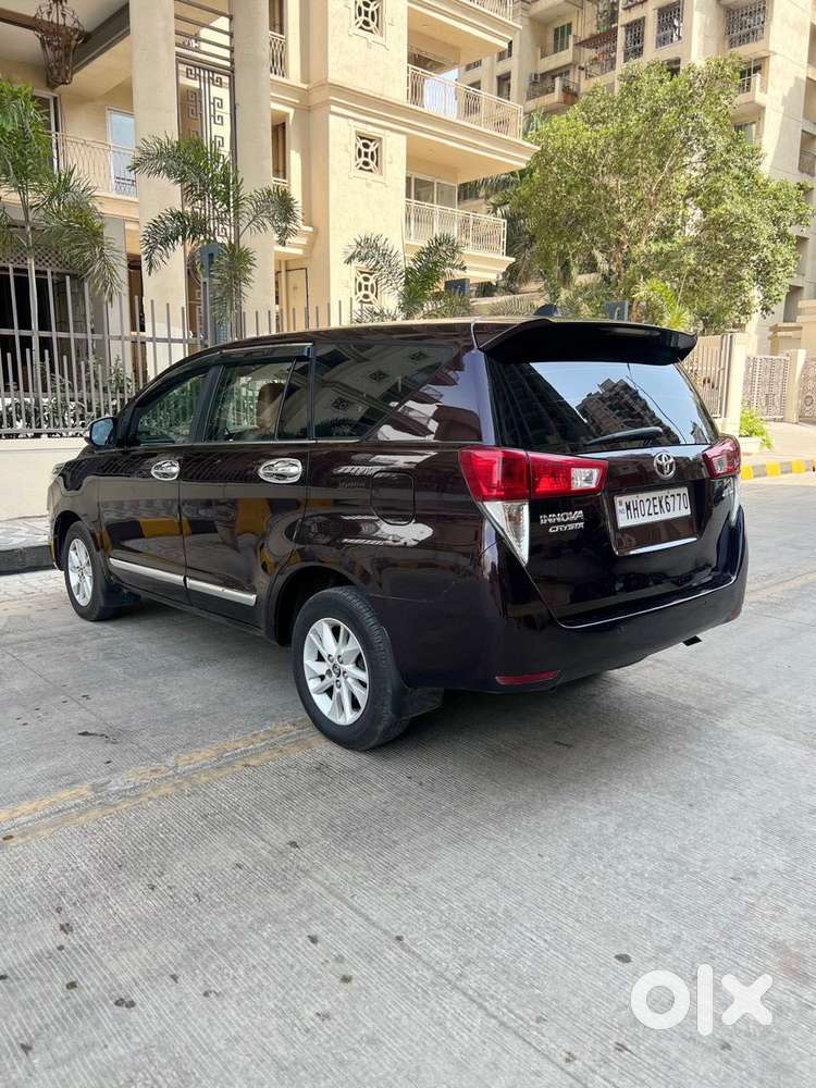 Toyota Innova Crysta 2.8 Zx At 7 Seater, 2017, Diesel
