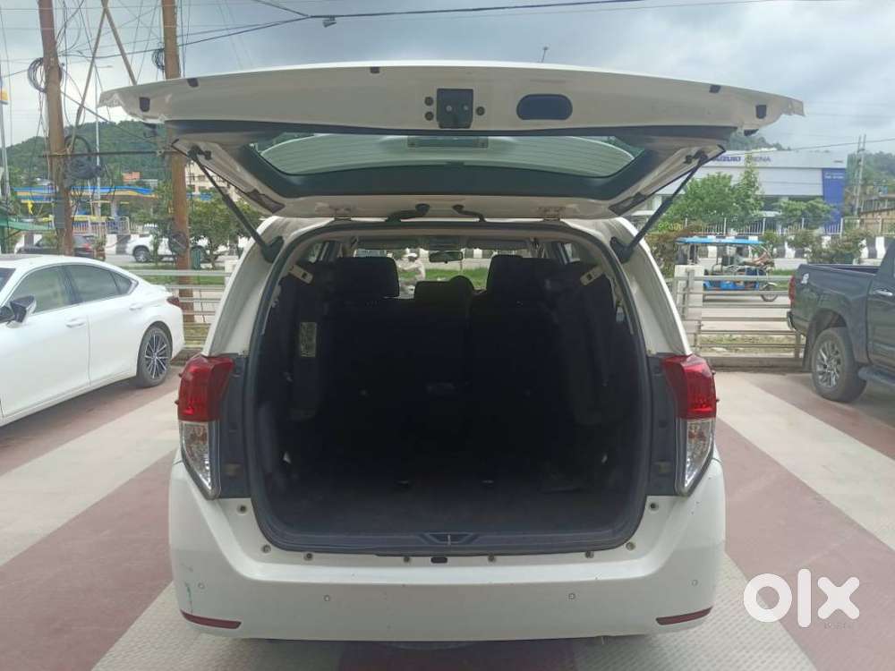 Toyota Innova Crysta 2.4 V 8 Str, 2022, Diesel