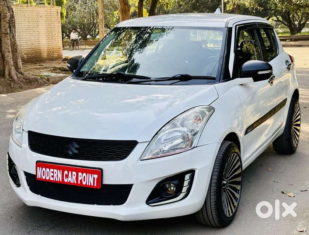 Maruti Suzuki Swift 1.2 Vxi Glory Edition, 2016, Petrol