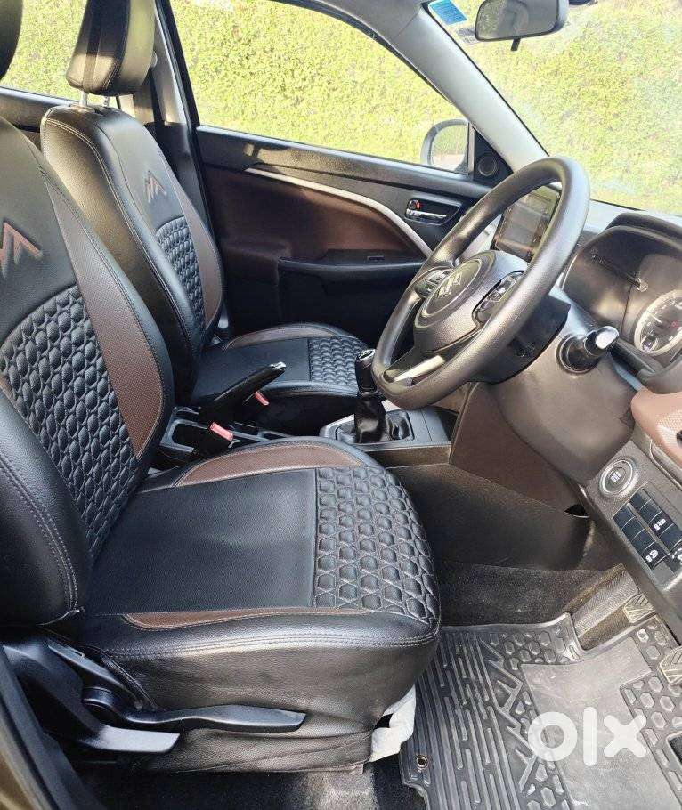 Maruti Suzuki Brezza 1.5 Zxi Plus Smart Hybrid Dual Tone, 2022, Petr..