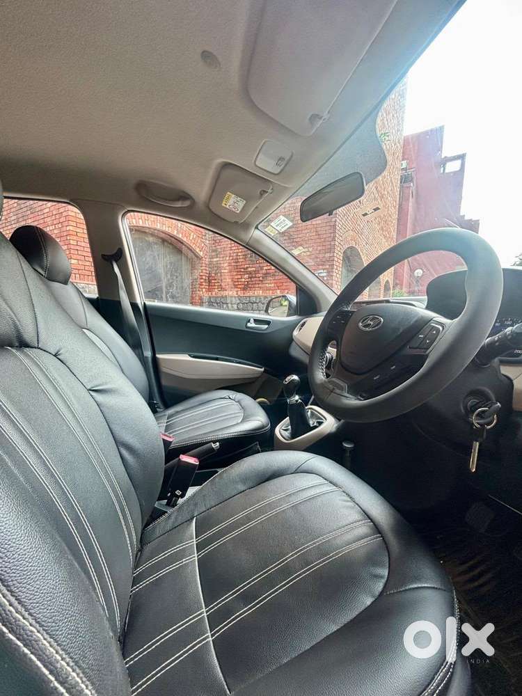 Hyundai Grand I10 Sportz, 2016, Petrol