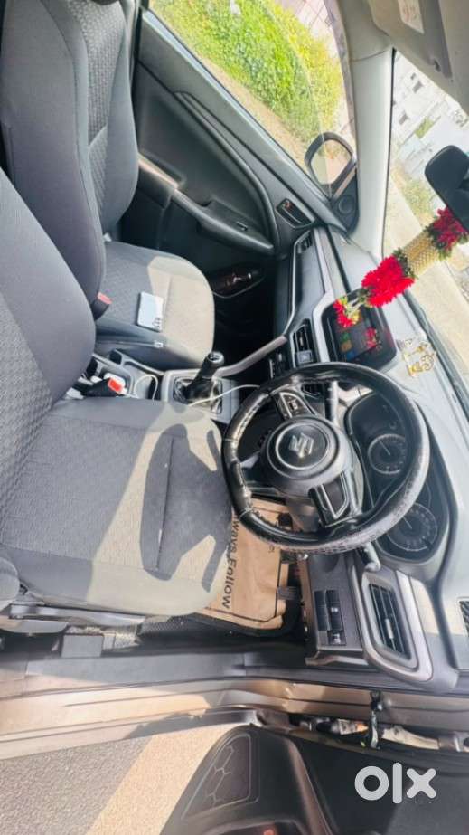 Maruti Suzuki Brezza 1.5 Vxi Smart Hybrid, 2024, Petrol