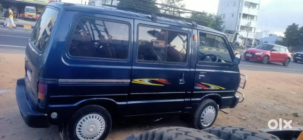 Maruti Suzuki Omni 2013