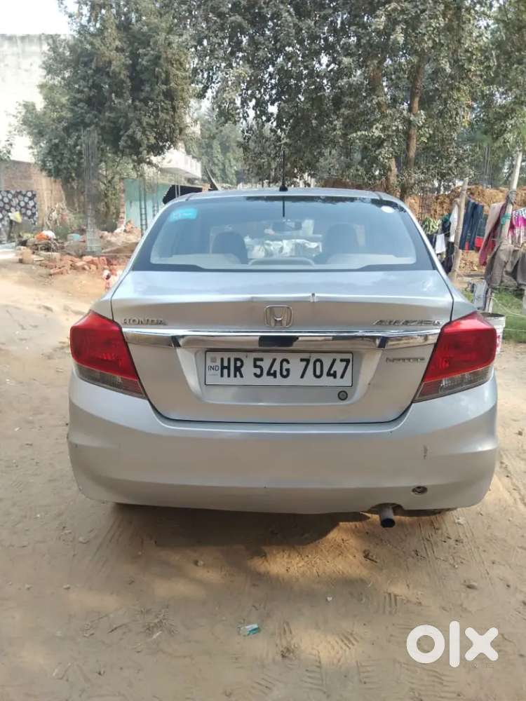 Honda Amaze 2015 Diesel 145000 Km Driven