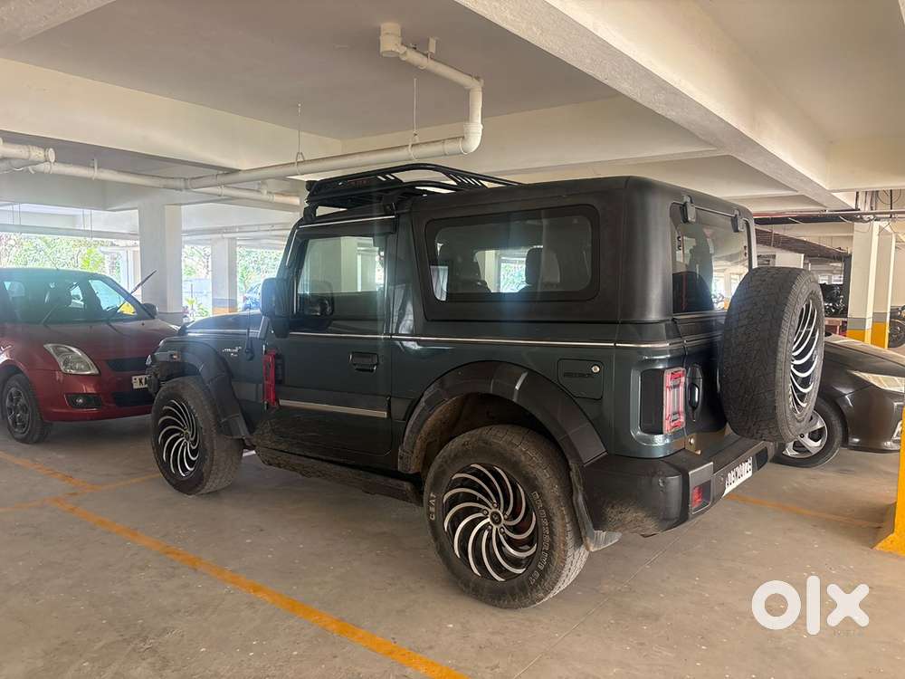 Mahindra Thar Petrol 2023