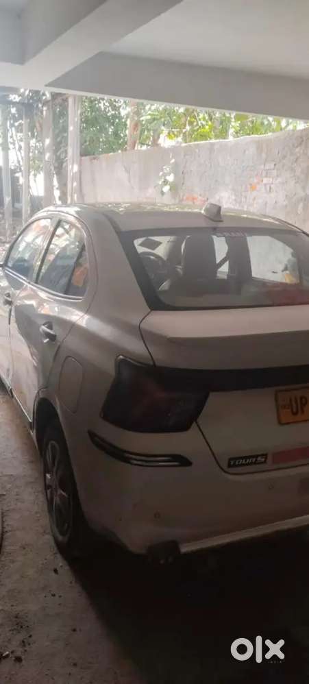 Maruti Suzuki Dzire 2025 Cng & Hybrids 51000 Km Driven