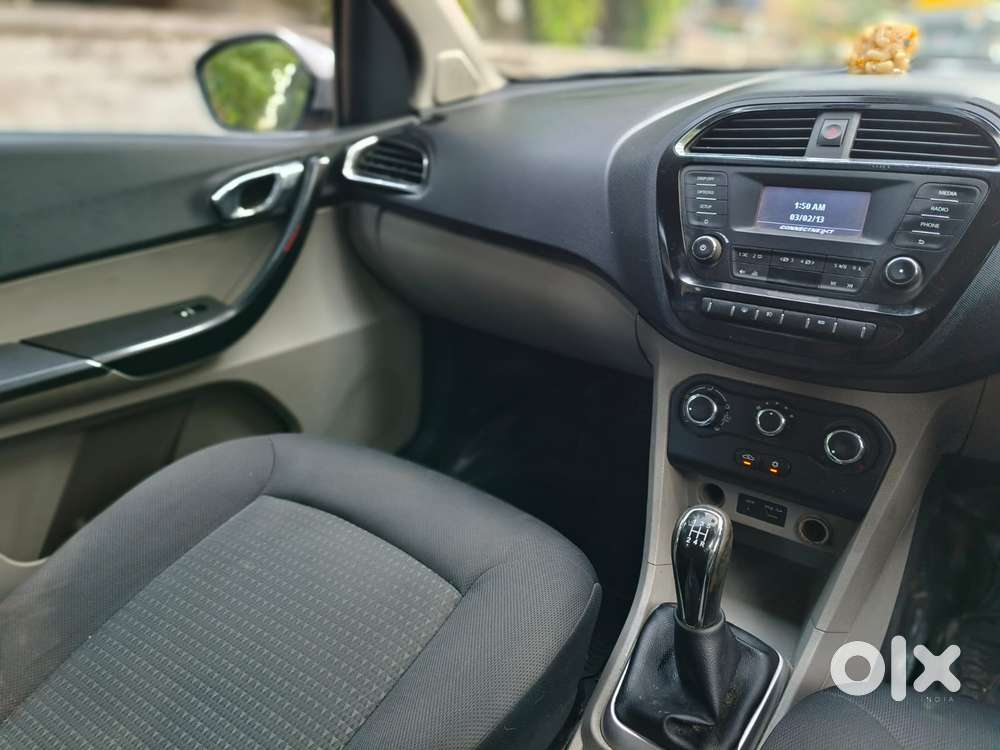 Tata Tiago Xz Opt, 2016, Petrol