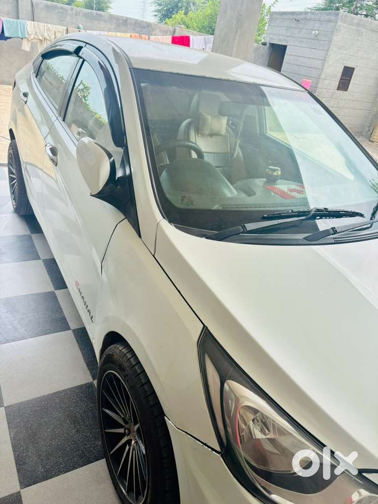 Hyundai Fluidic Verna Diesel Manual 2013