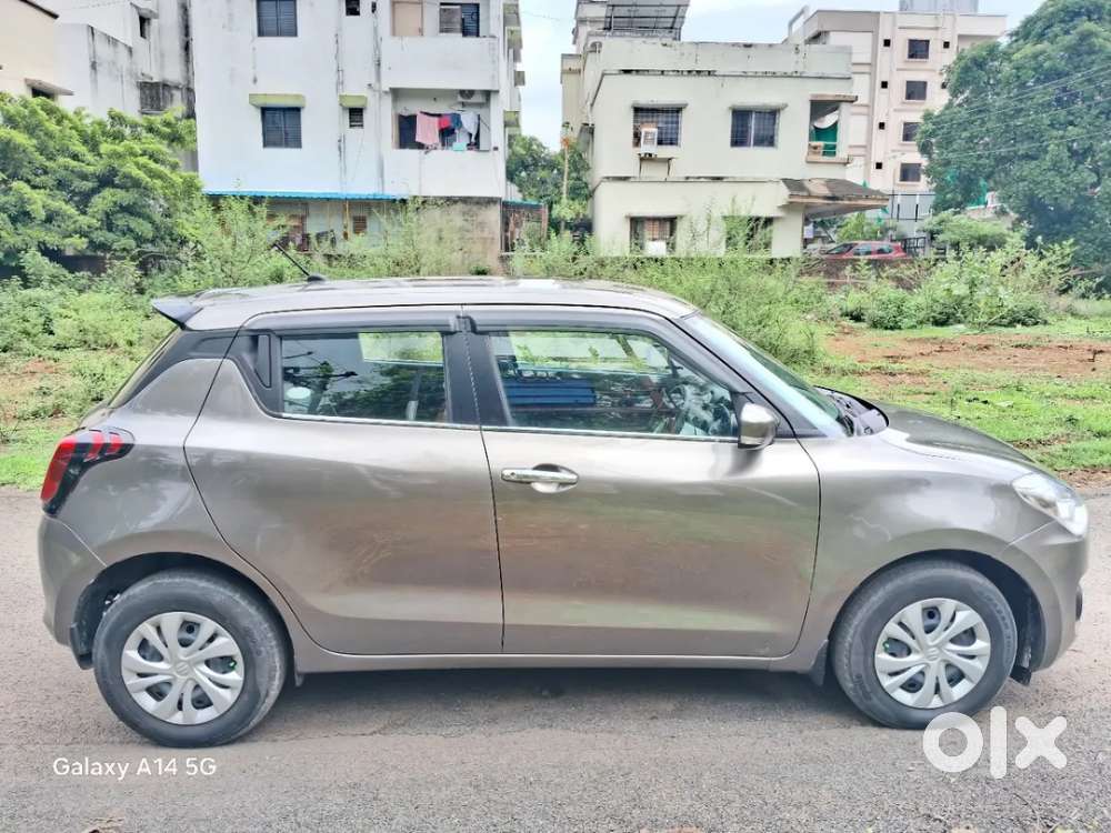 Maruti Suzuki Swift Vxi, 2021, Petrol