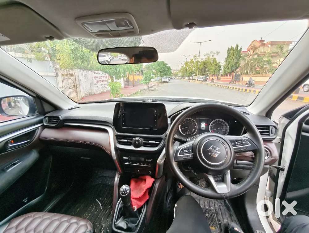 Maruti Suzuki Grand Vitara 2023 Petrol 42000 Km Driven