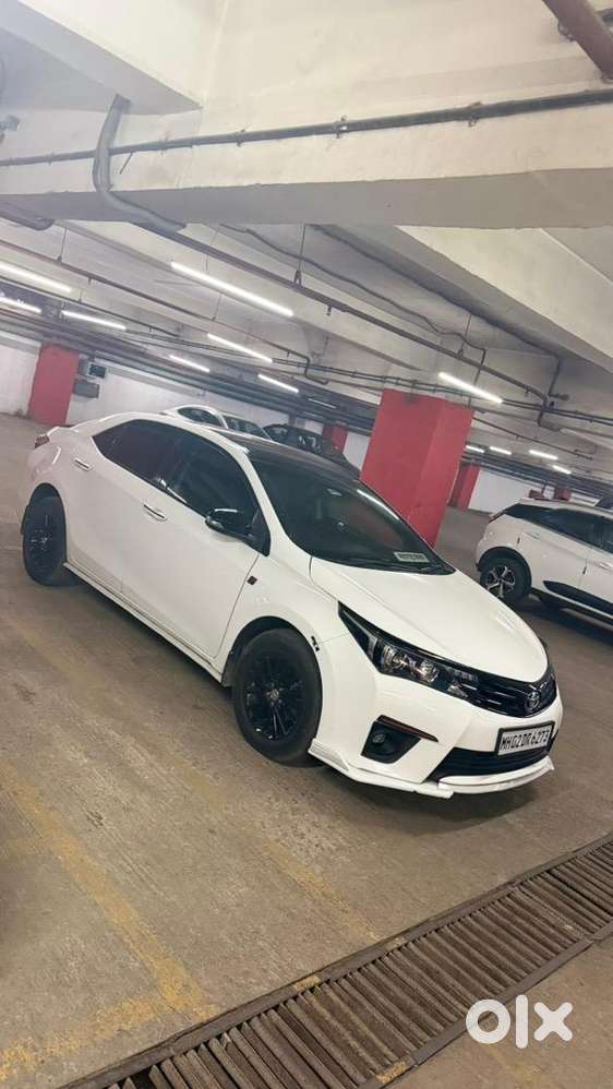 Toyota Corolla Altis Vl At (cng Fitted)