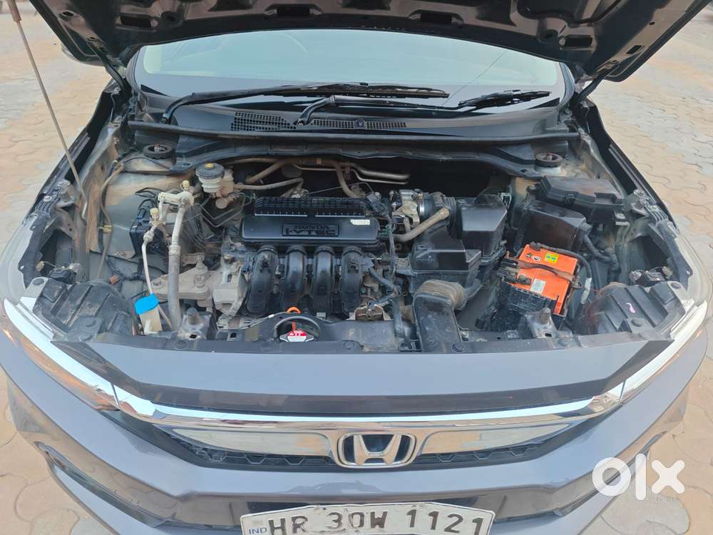 Honda Amaze 2nd Gen Vx, 2020, Petrol