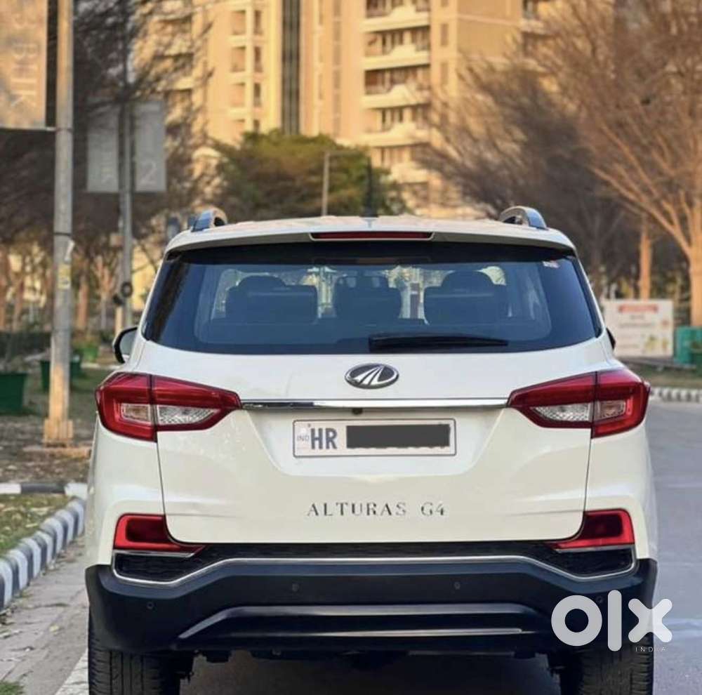 Mahindra Alturas G4, 2022, Diesel