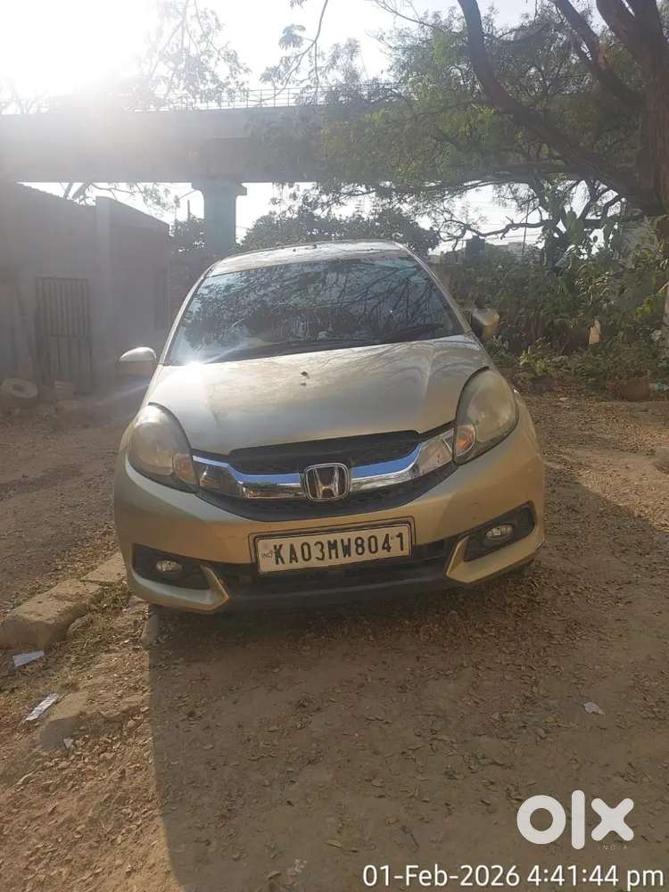 Honda Mobilio 2015 Diesel Well Maintained