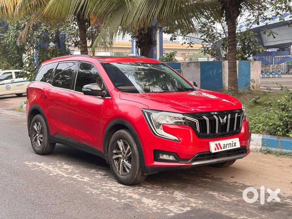 Mahindra Xuv700 2.0 Ax 5 Petrol At Str, 2022, Petrol